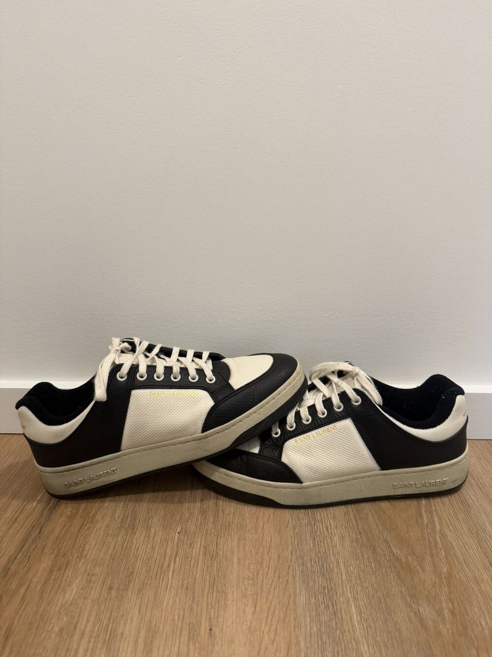 Saint Laurent Sneakers